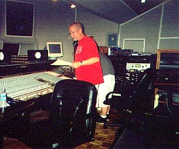 Scott Neubert - Studio 19 Nashville