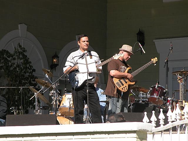 Simri Dones & Aris Miranda